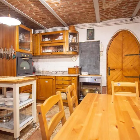 Home In The Heart Of The City Bucharest Exterior photo